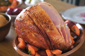 Pinot Noir wine pairs with Ham