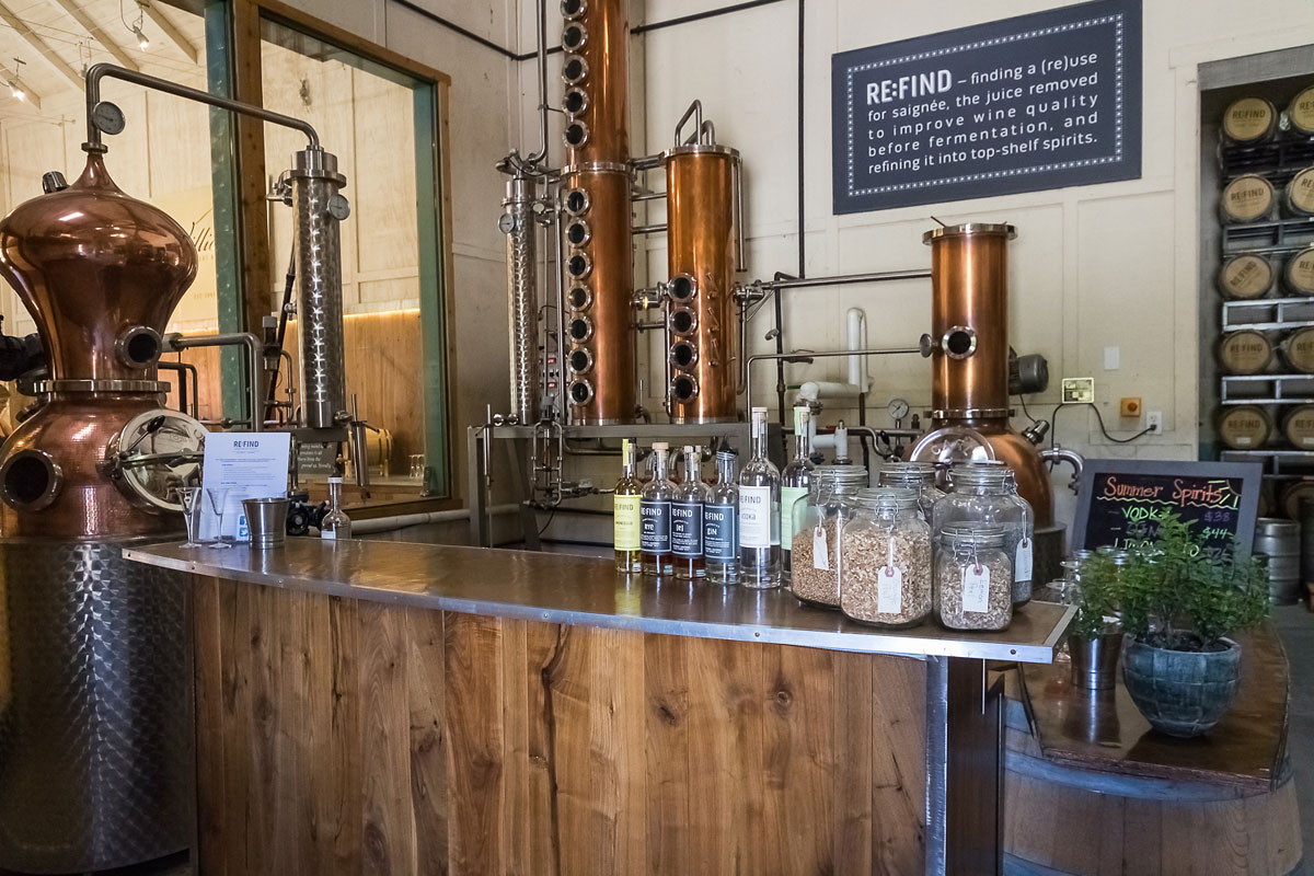 Re-Find Distillery Sprit Tasting bar in Paso Robles